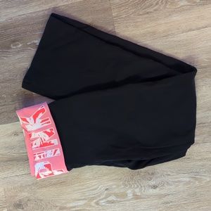 PINK yoga pants